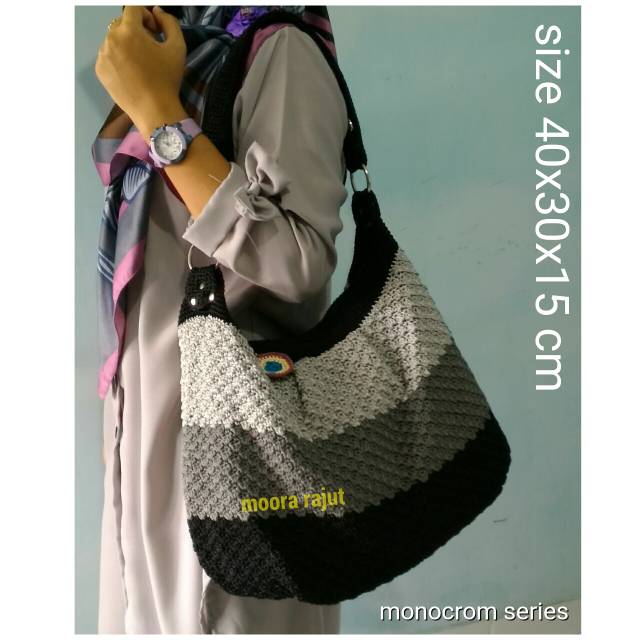  Tas  rajut  hobo  monokrom moora rajut  Shopee Indonesia