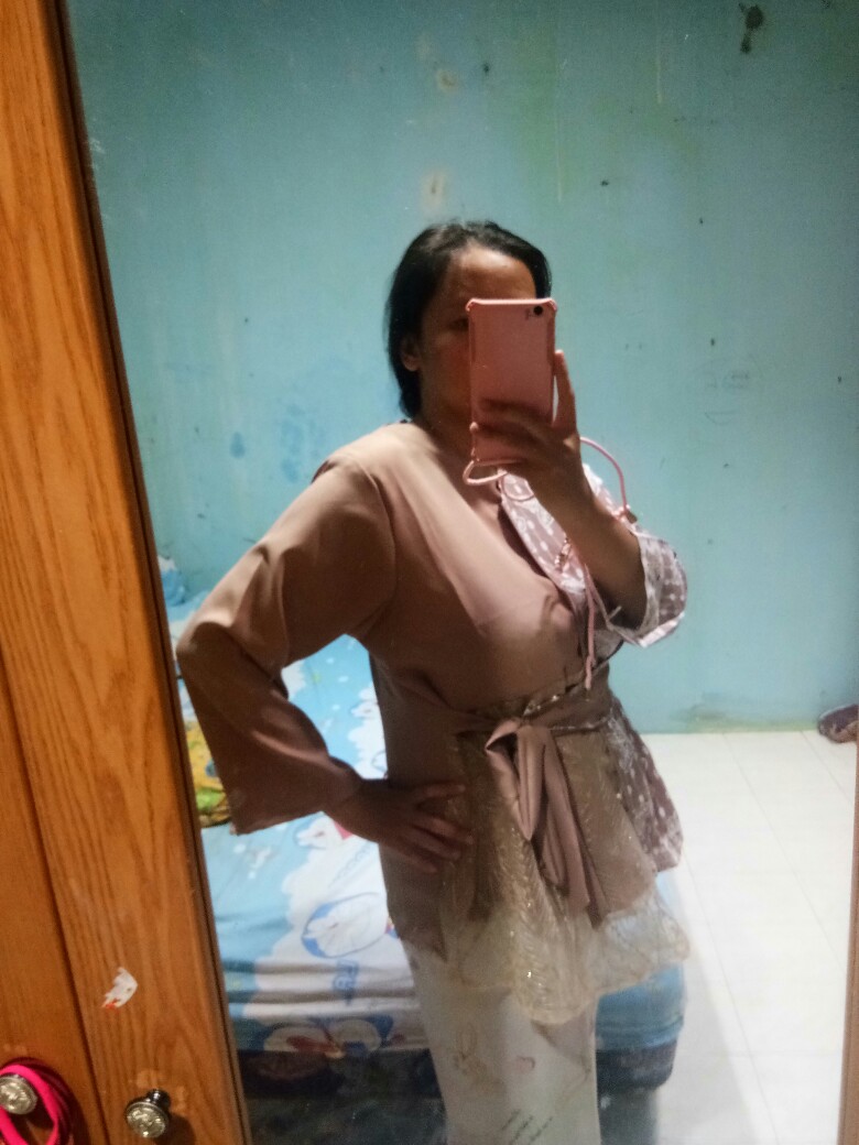 Atasan Batik Wanita Modern Blouse Batik Wanita Kombinasi Brokat Tille