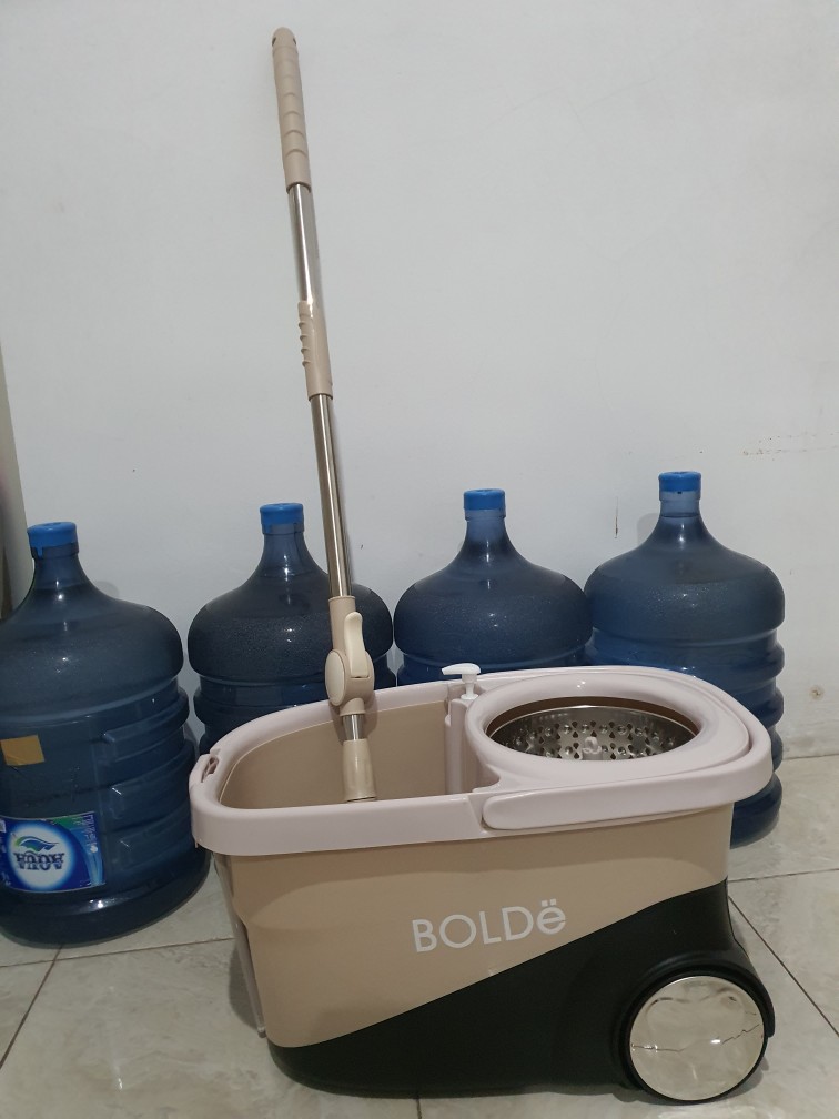Alat Pel Lantai Super Mop Bolde Solitaire Premium Quality Dengan Roda