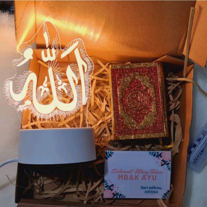

Hampers akrilik/hampers cewek/kado untuk cewek/kado pacar/kado orang tersayang/kado hijab