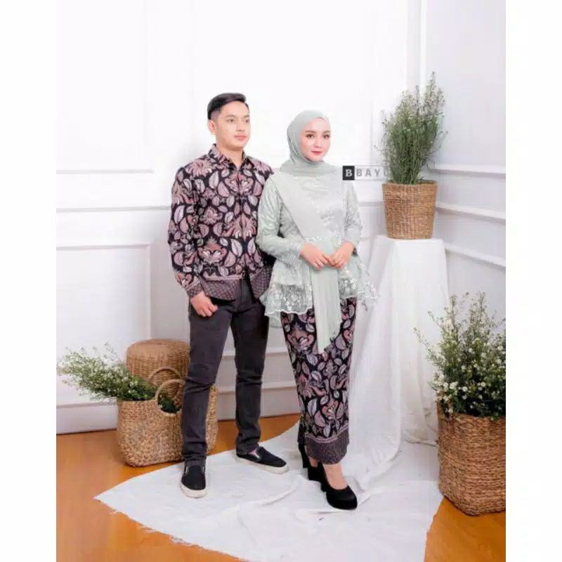 KEBAYA COUPLE SEMI PRANCIS Katun BAHAN KEBAYA SEMI FRANCE CORNELI COUPLE DANILLA BATIK COUPLE Pink-Silver
