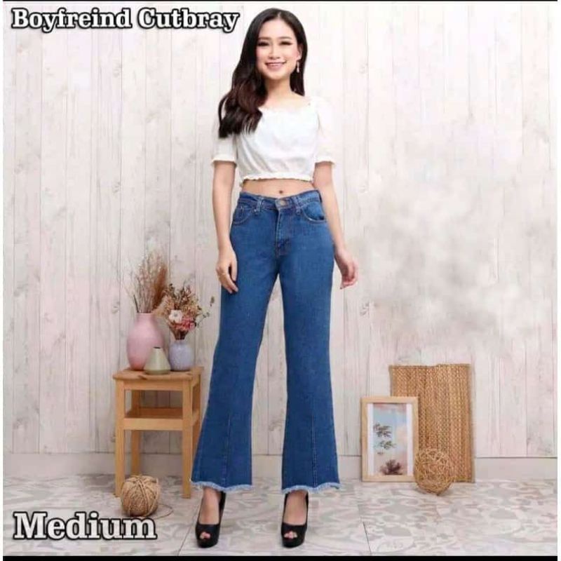 Cutbray Rawis Highwaist Jumbo Jeans Big Size 27-42