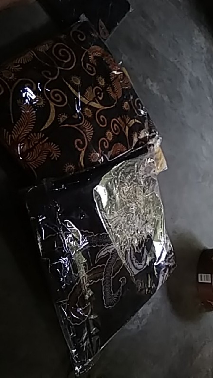 Batik Halus Kemeja Batik Tulis Baju Batik Pria Lengan Panjang Premium Kerja Kondangan Terbaru Cod