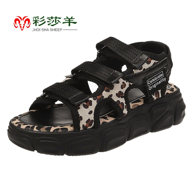 Sepatu Sandal  Casual Model Romawi Motif Leopard Zoom 2021 