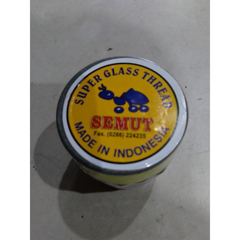 Benang gelasan aduan Semut