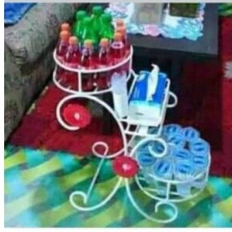 Rak.minuman.dari.besi.cocok.untuk.minuman.jajanan.lebaran