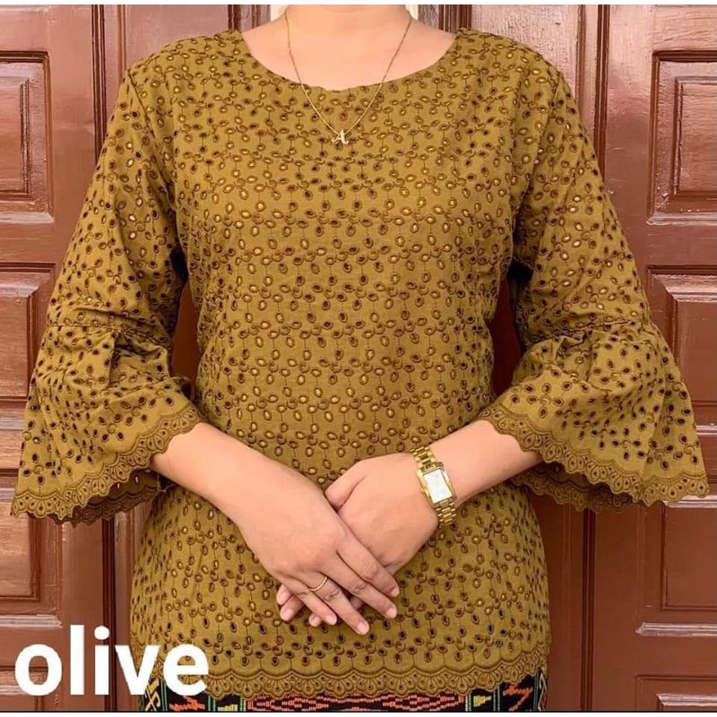 blus katun bolong