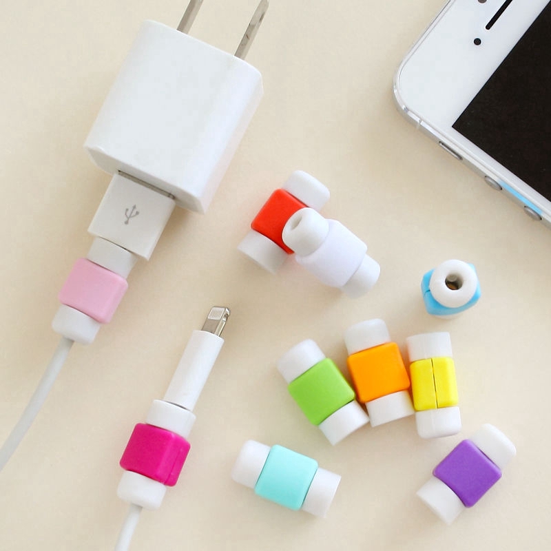 Cable Bite 4pc Pelindung Kabel Data / Charger USB Untuk IPhone / Samsung