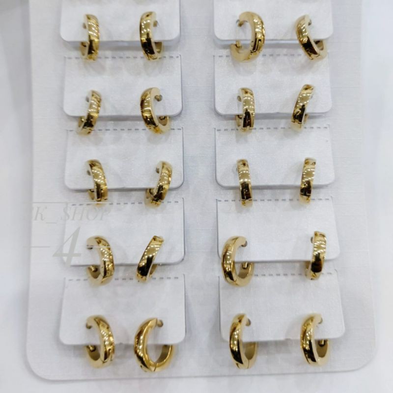 Anting Titanium Gold Wanita / Pria Bulat Polos