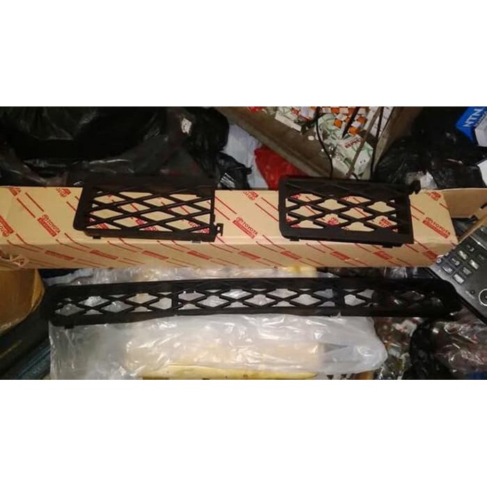 garnish avanza g/xenia tahun lama ori 1set aksesoris mobil