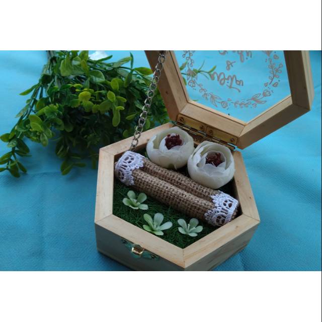KOTAK CINCIN KAYU RINGBOX HEXAGONAL RUMPUT RUSTIC