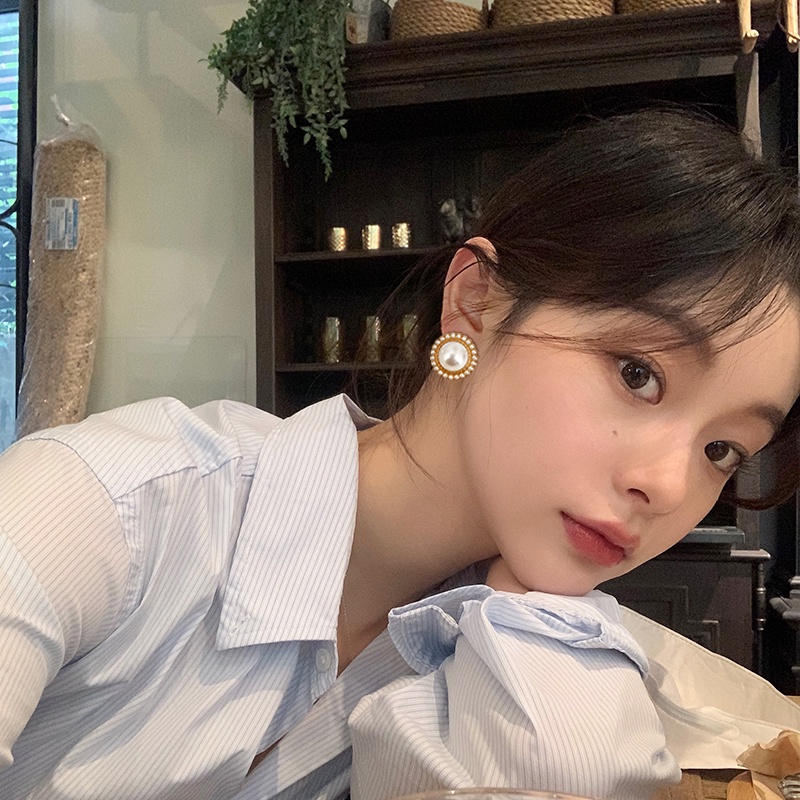 Anting Mutiara Wanita / Pearl Hoop Earrings/ Anting Tusuk/ Aksesoris Giwang Murah / Anting Mutiara Mode Retro Korean Anting Drop Bola Mutiara Dasar Anting Tindik Sederhana