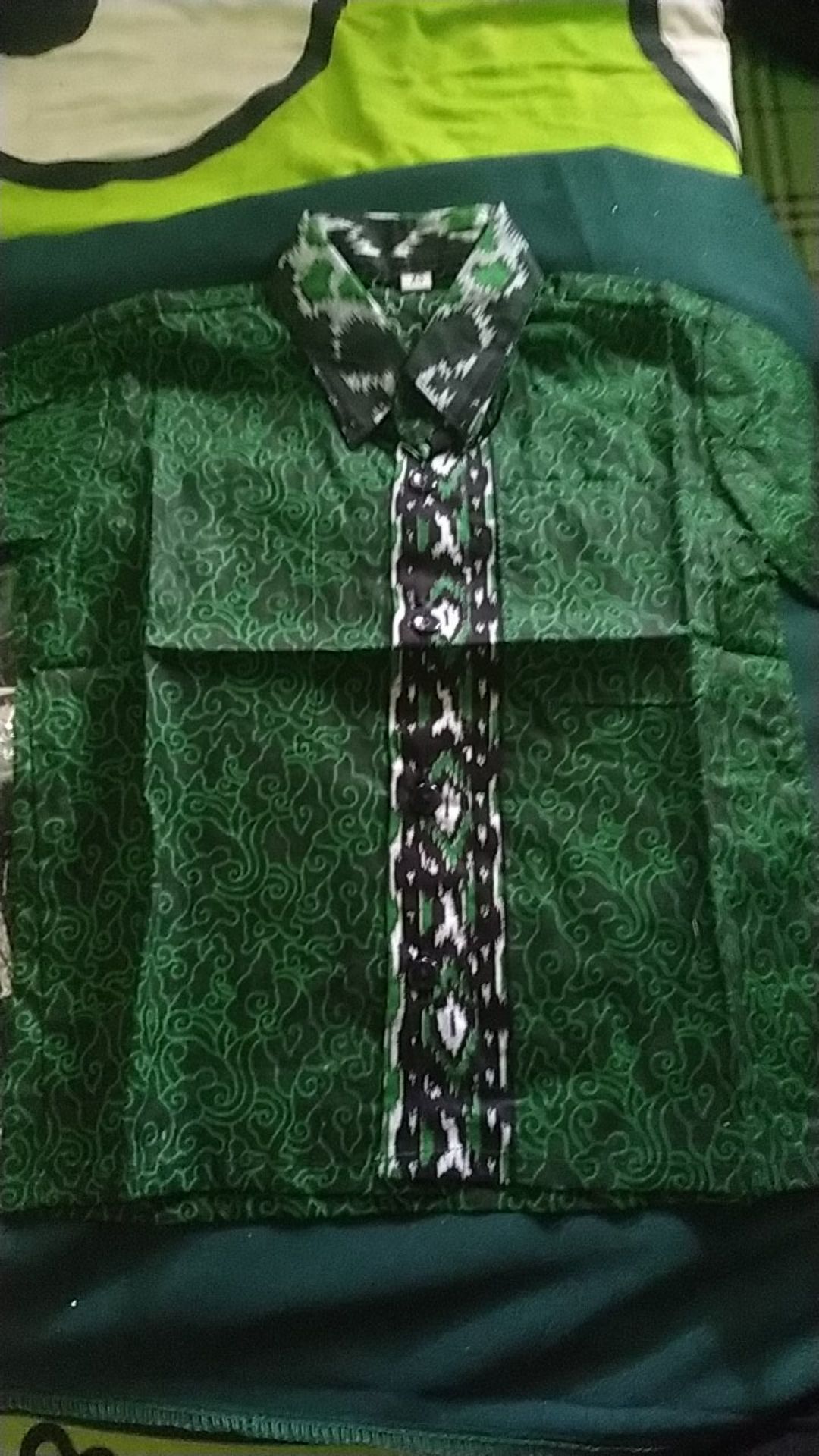 Kemeja Anak Batik Motif Mega Mendung Biru, Merah, Ijo Botol Fashion Kids