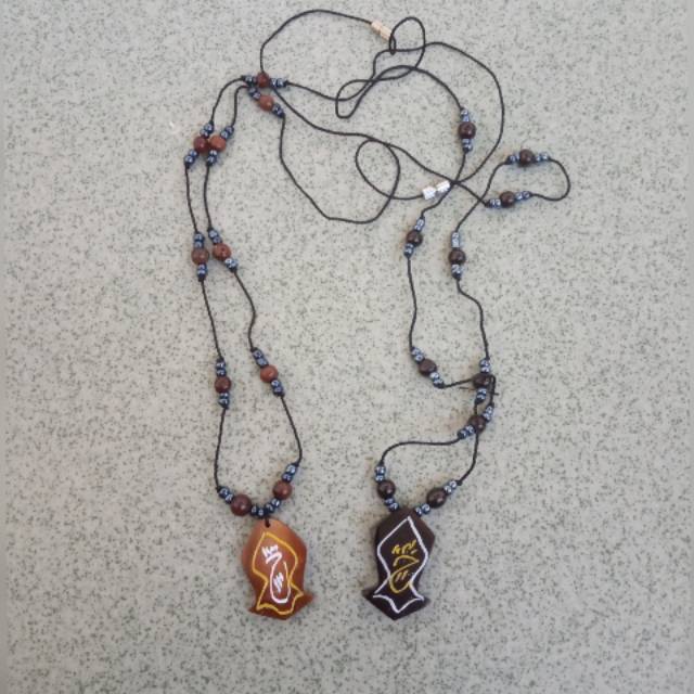 Kalung kaukah tali manik trompah