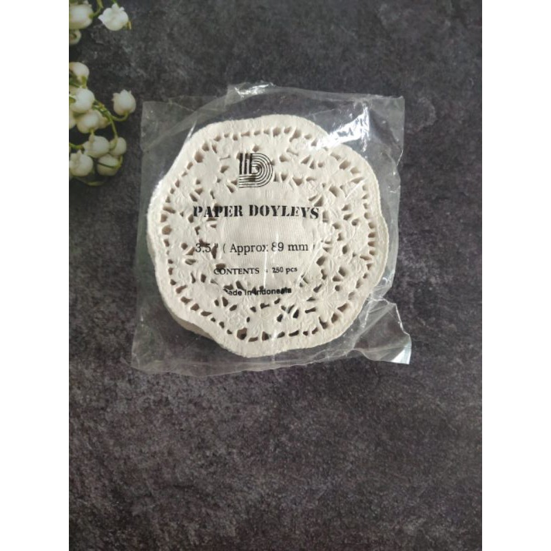 

kertas Doyleys alas kue (per 10 pcs)