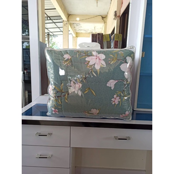 Sprei Bed Cover Katun Jepang Rimpel 180x200x40