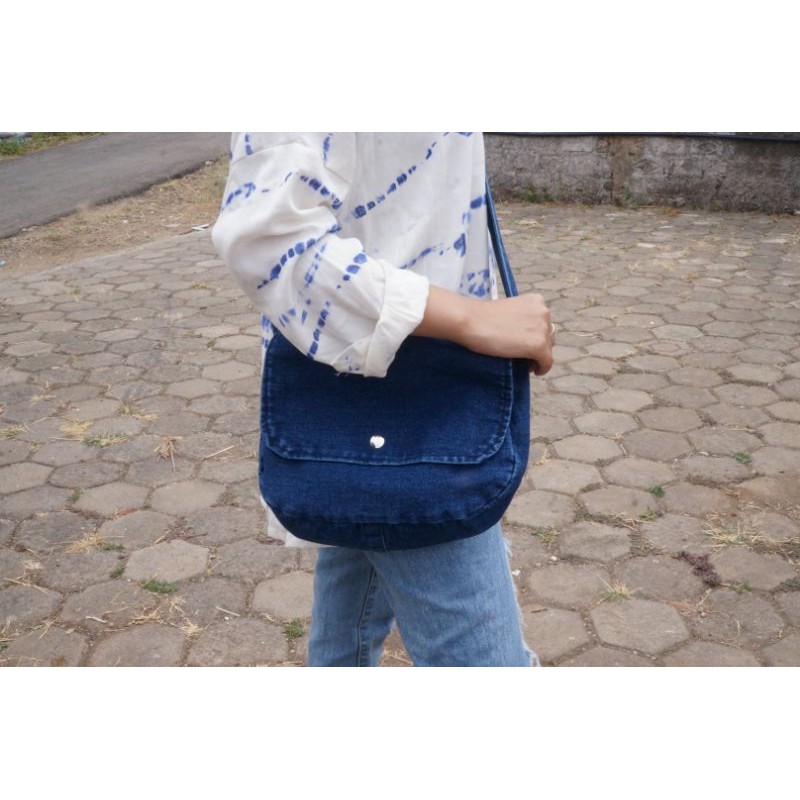 DENIM SLING BAG.MESSENGER POSTMAN UNISEX