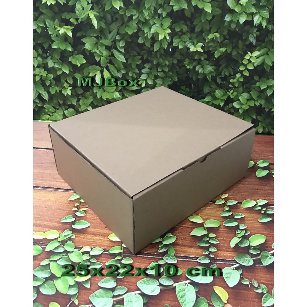 

Kardus Uk. 25x22x10 cm......Die cut untuk packing aksesoris dll, model box pizza