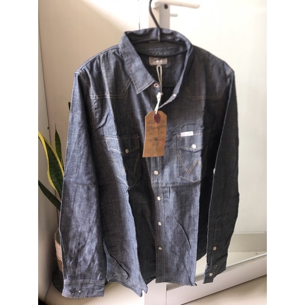 Kemeja Jeans Wrangler