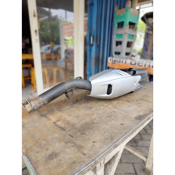 knalpot scorpio original bekas