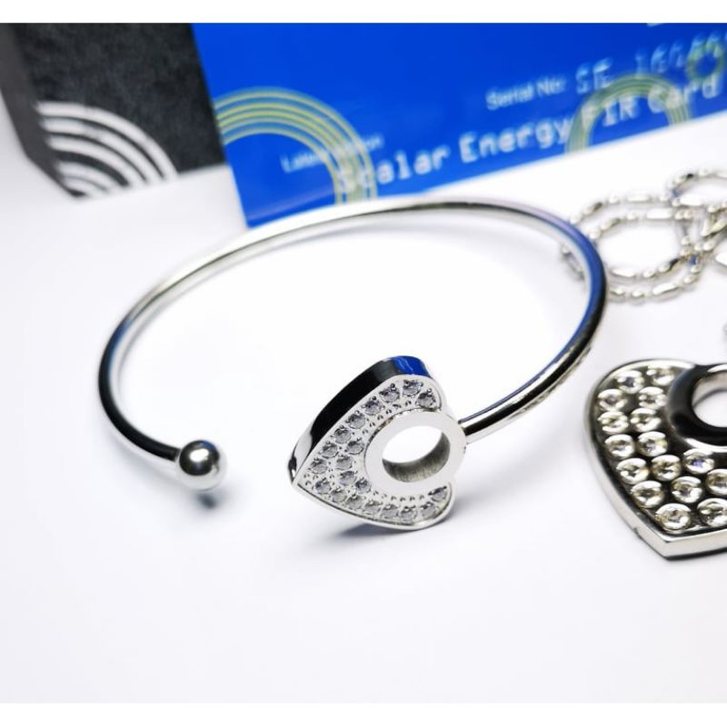 Quantum Pendant Gelang Kesehatan Energi Ion Negatif Love