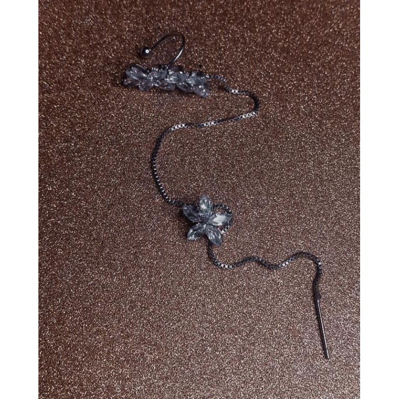 Anting Rumbai Daun Panjang