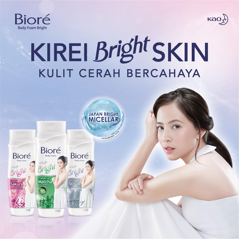 Biore Body Foam BRIGHT WHITE SCRUB 450ml