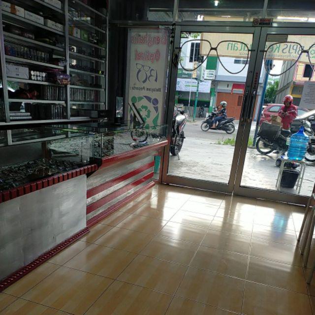 Wallpaper Sticker Dinding Sakura Pink