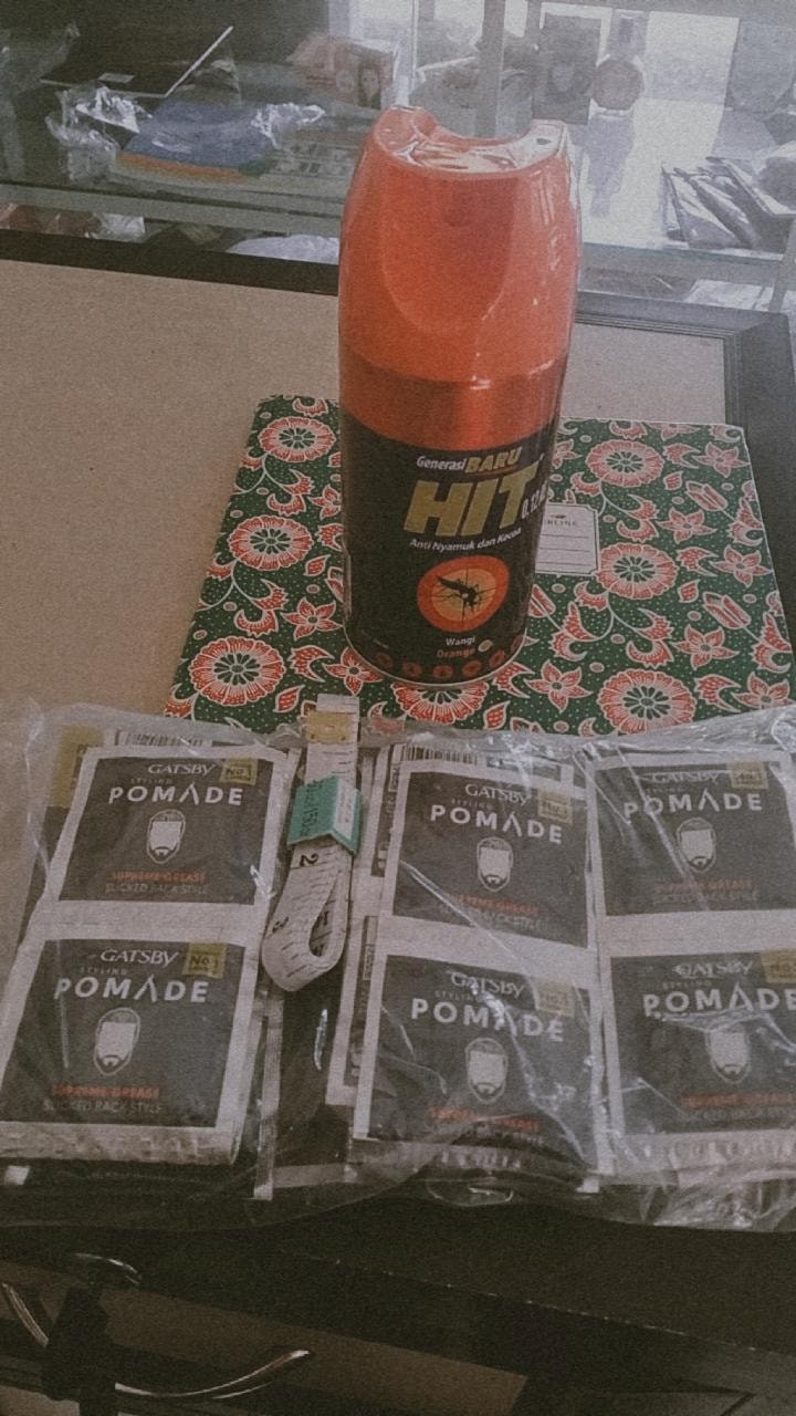 Baygon Semprot 200ml / Hit Semprot 200ml