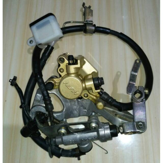 Cakram master kaliper belakang Yamaha vixion new NVL original