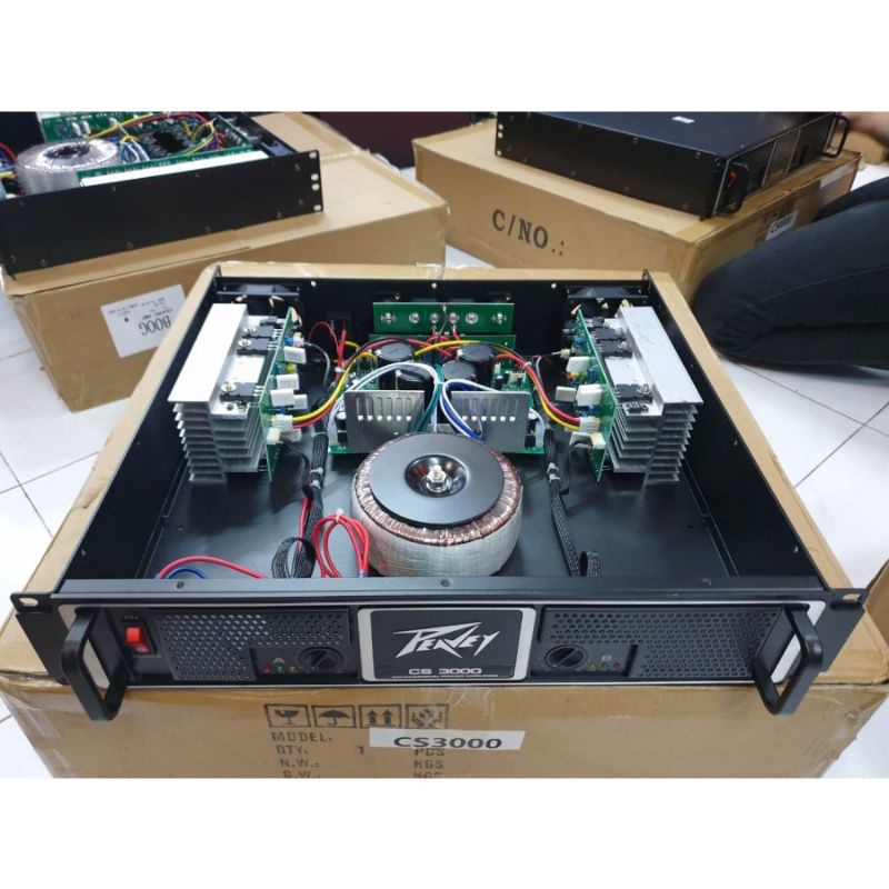 power amplifier peavey cs 3000 cs3000