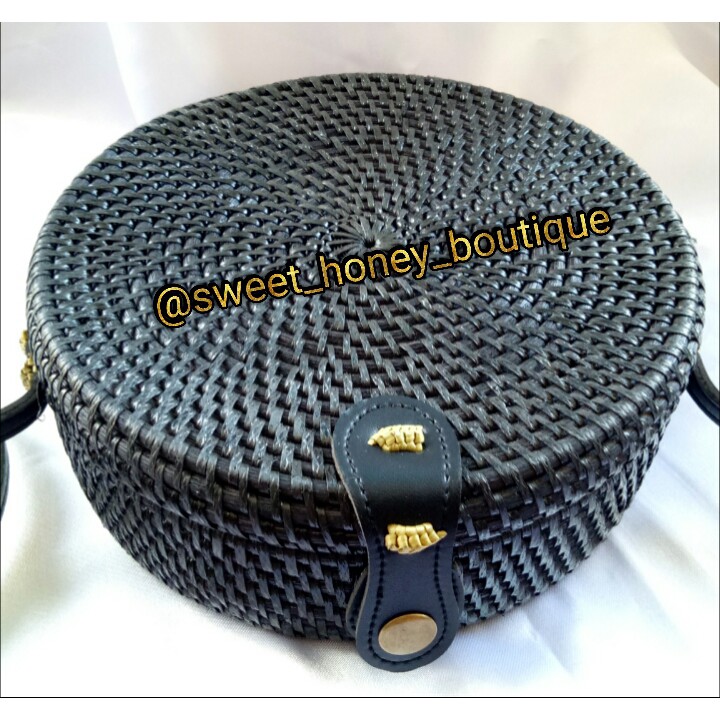 Sweet Honey ~ Grosir Tas Rotan Bulat Bali Diameter 20cm Warna Hitam