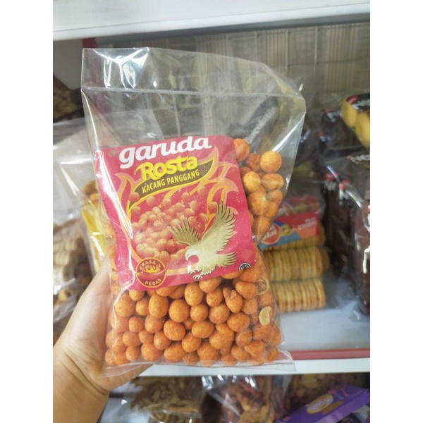 

Cemilan kacang garuda rosta Pedas Snack kiloan jajanan makanan ringan 250 gram Griya Snack