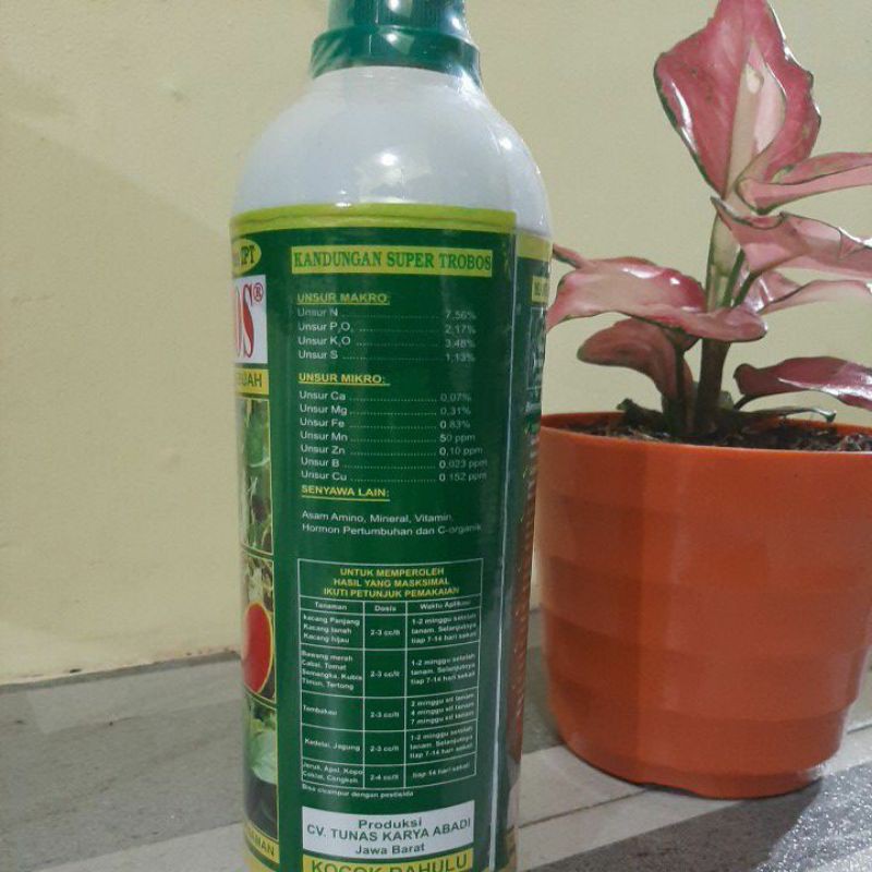 Pupuk Super Terobos Untuk Daun Bunga dan Buah 1liter