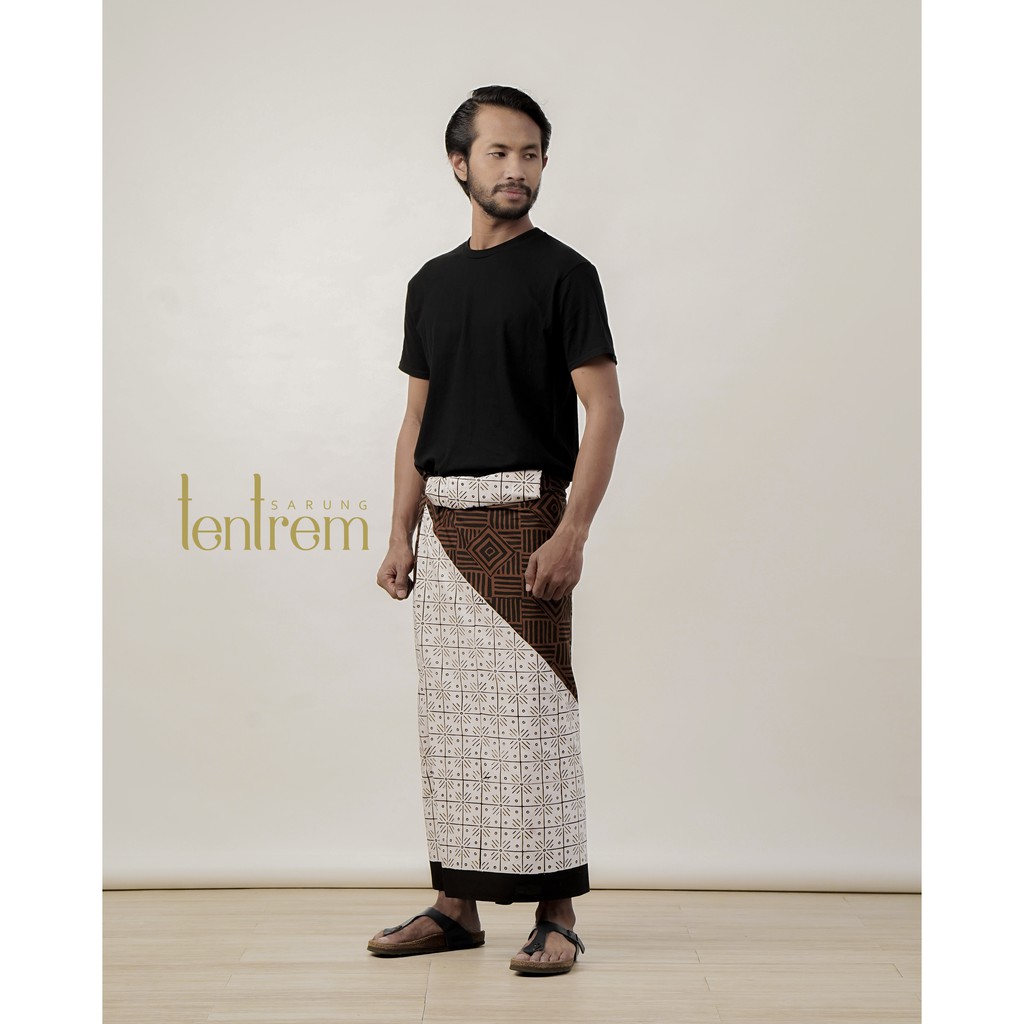 Sarung Tentrem (ST 25) COKLAT