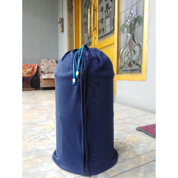 KRODONG PLECI KAOS TEBAL, SANGKAR KECIL HELOPET