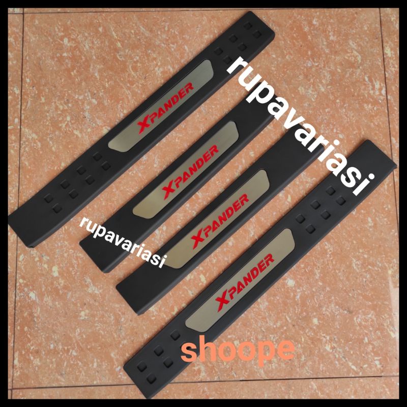 silplate sill plate samping PINTU MITSUBSHI xpander / cross / exceed / sport / ultimate hitam stainless