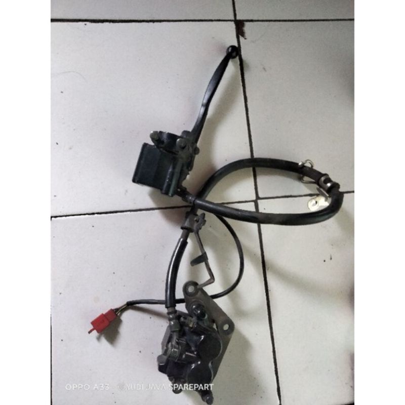 kaliper depan R15 v3 kaliper belakang R15 v3