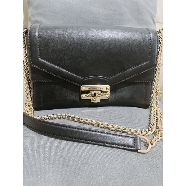MK kinsley medium flap black
