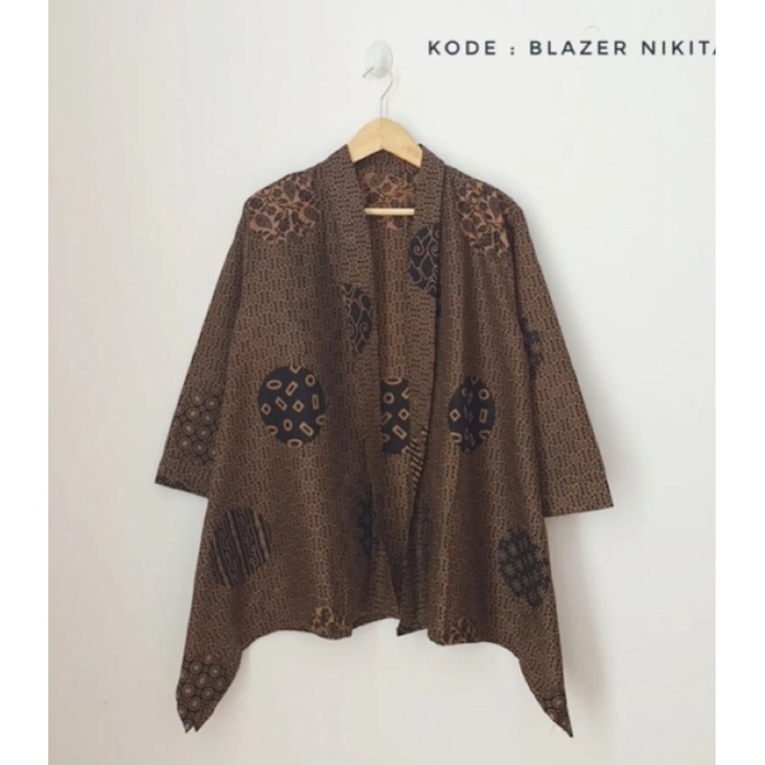 Blezer Murahh Batik Lawasan Coklat Sogan Outer Wanita Modern-Bola gribik