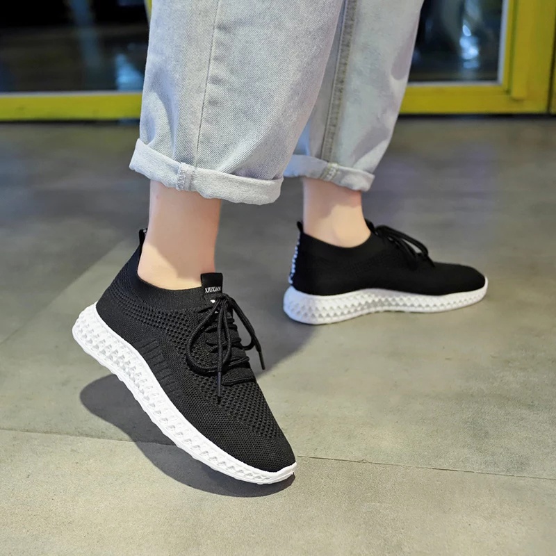 Sepatu kets sneaker wanita remaja dewasa slip on korean style terbaru kekinian 900