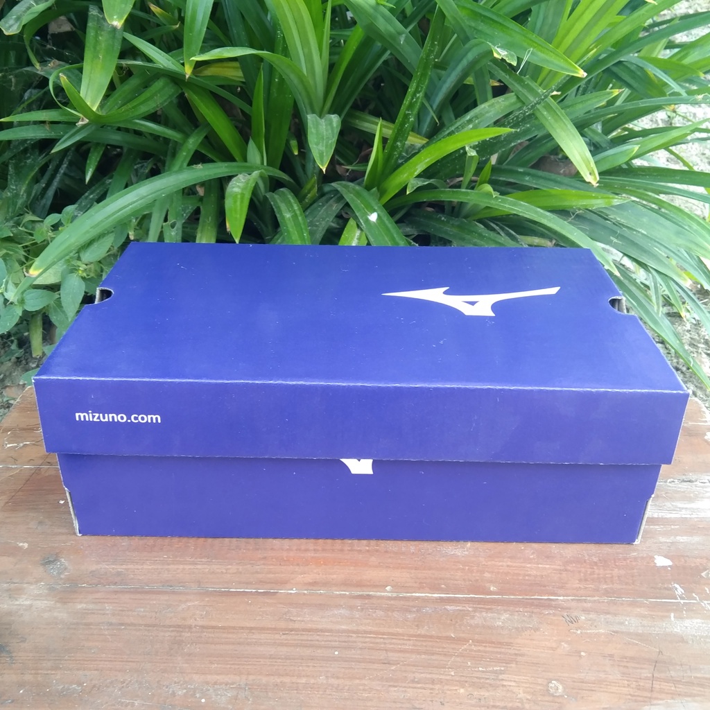 

INNERBOX INERBOX INNER INER BOX DUS KARDUS SEPATU MIZUNO BIRU