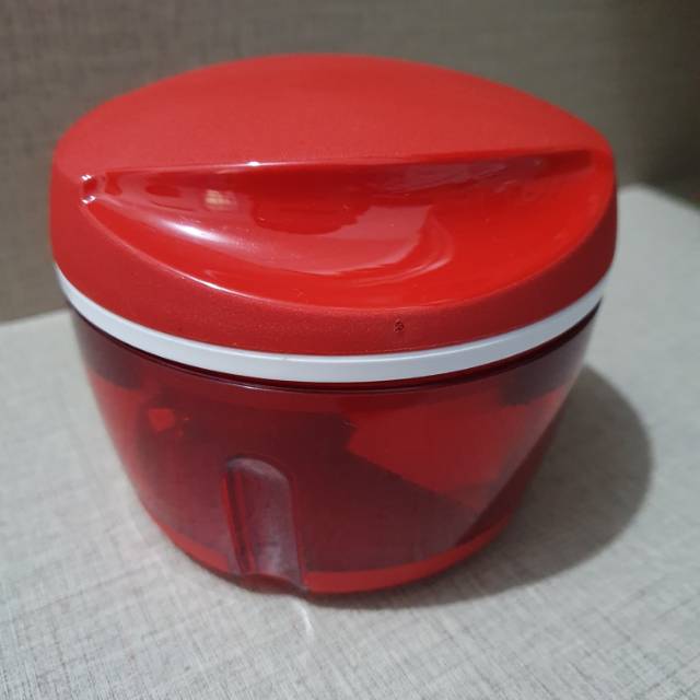 Mini chooper tupperware