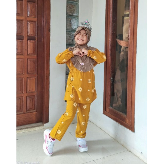 SETELAN RAYON ANAK  MOTIF ABSTRAK KOMBI/SETELAN USIA 4 sampai 11TH / SETELAN ANAK PEREMPUAN.-Ributmustrad