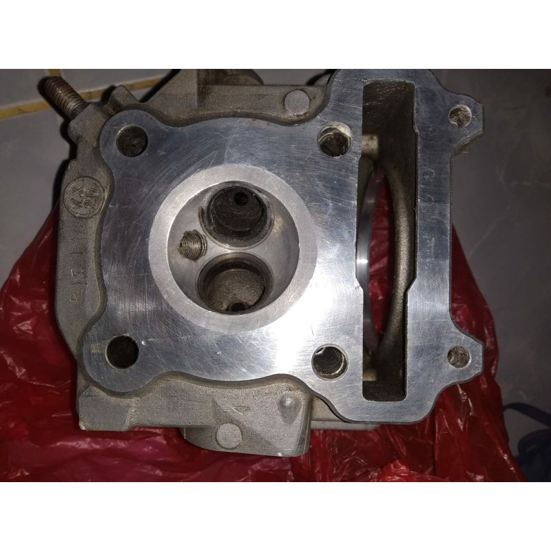 Blok head cylinder mio sporty original Thailand code  5VV-00