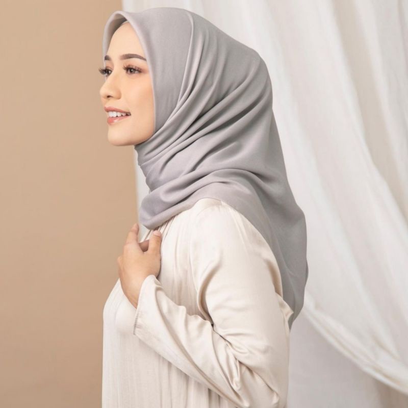 JILBAB VOAL PLAIN ULTRAFINE VOAL IRON LOGO HEAVEN LIGHTS-Light Grey