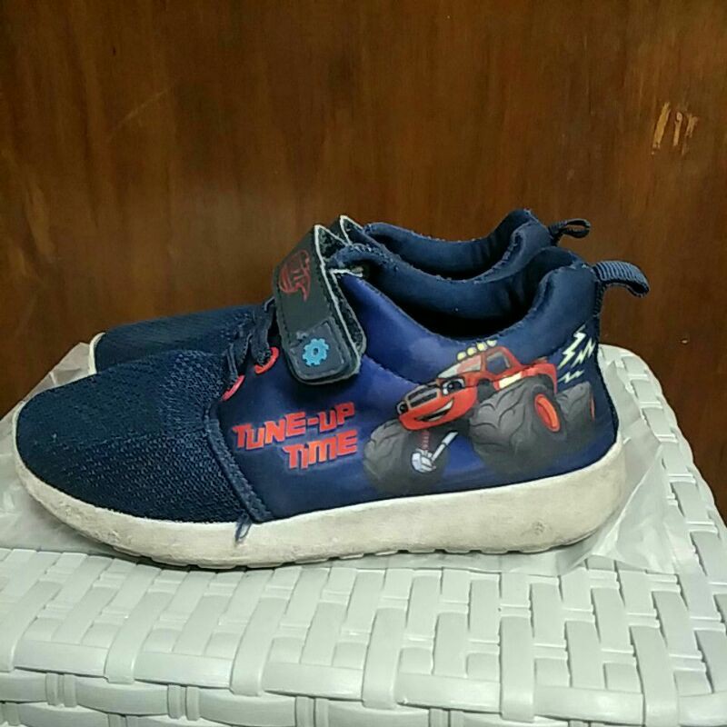Second Preloved sepatu anak laki blaze nickelodeon no 30