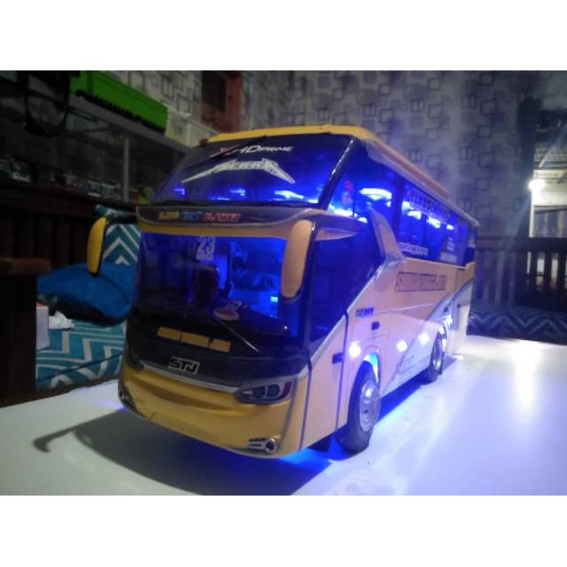 Miniatur bis Sudiro Tungga jaya Bagas NFU medium baby bus full lampuan