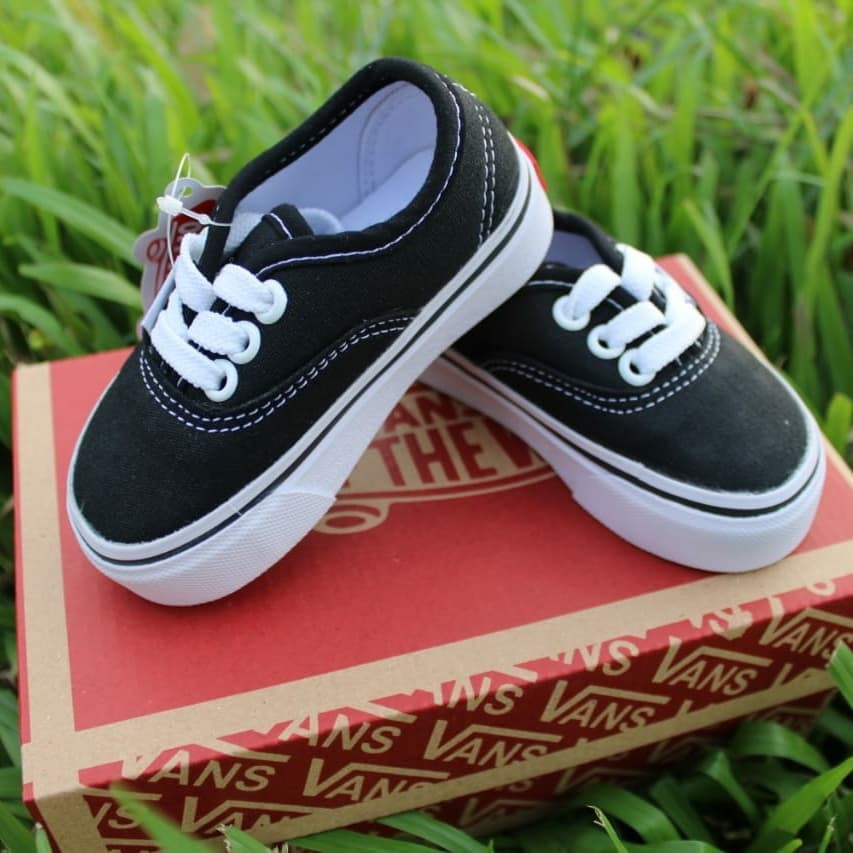 SEPATU VANS AUTHENTIC BLACK WHITE HITAM PUTIH KADO ANAK KECIL TK SD COWOK CEWEK LAKI LAKI PEREMPUAN