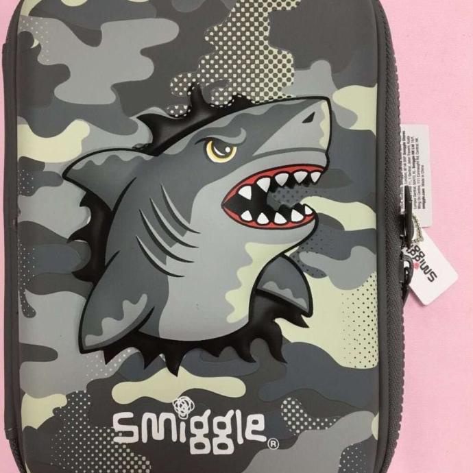 

Smiggle Hard Case Pencil Case New Motif / Kotak Pensil Smiggle Termurah